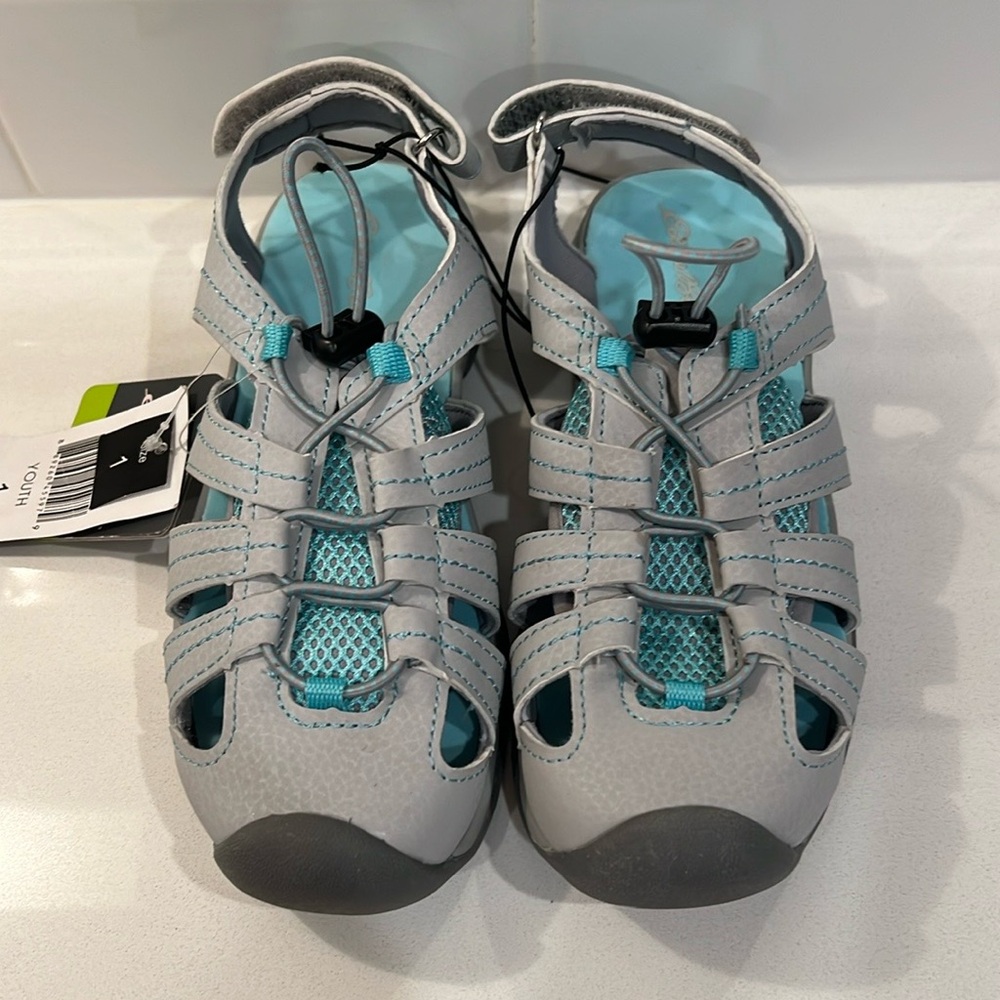 NWT! Eddie Bauer Youth Shoes Size 1.